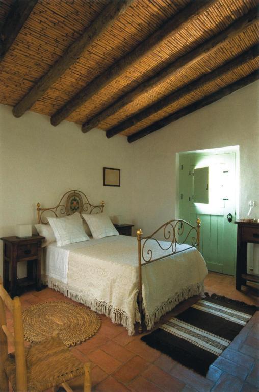 Hostal Horta De Torrejais Moura Habitación foto